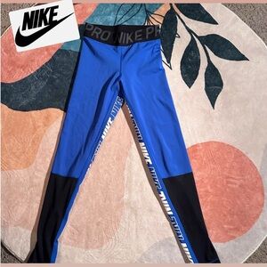 Women’s Nike leggings